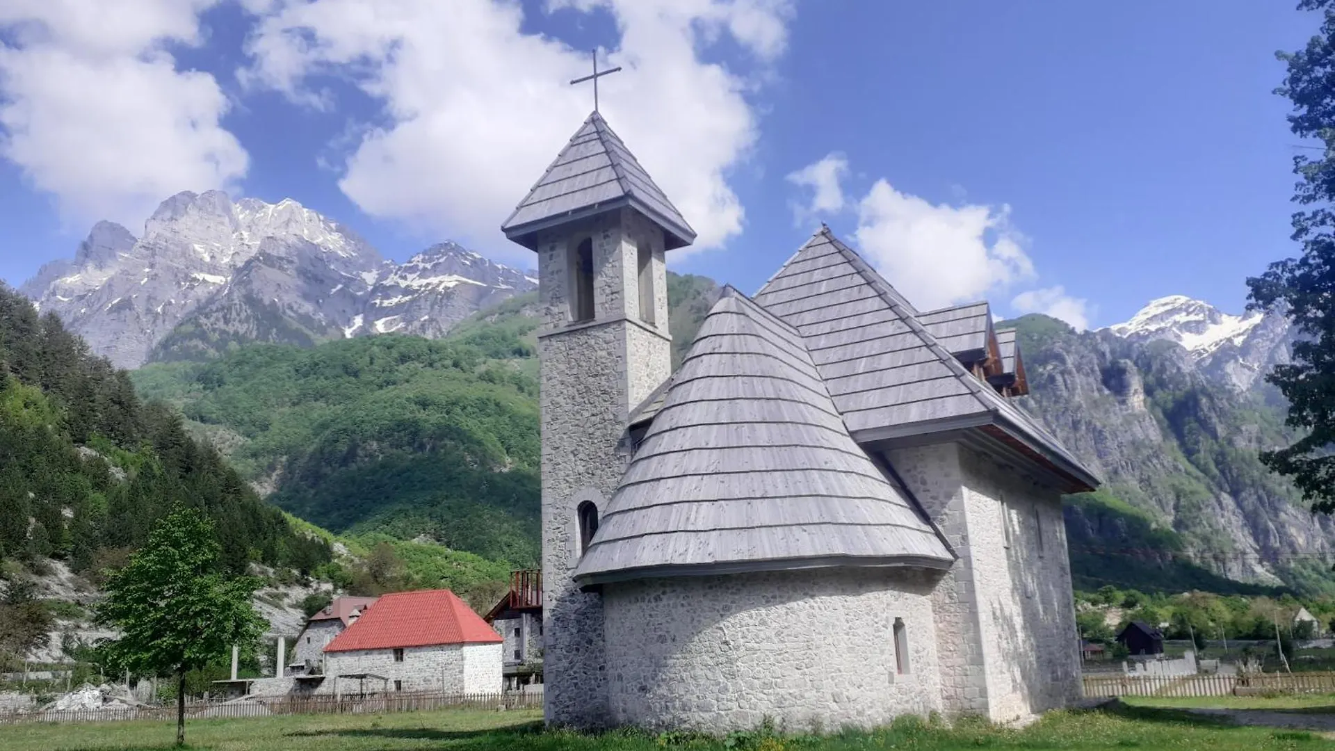 Mikel Center Theth Guesthouse Αλβανία